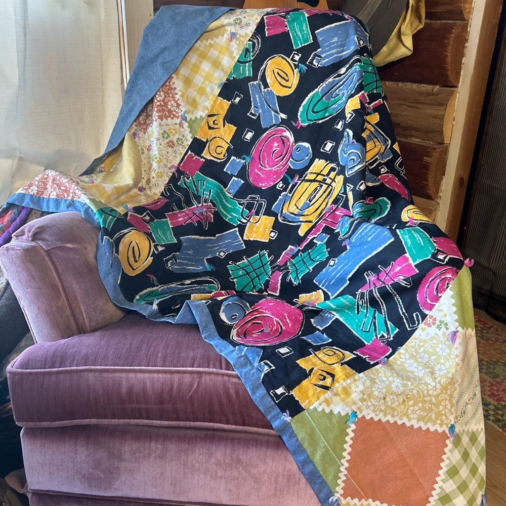 Handmade 90s Memphis Abstract Floral Patchwork Tied Quilt Blanket